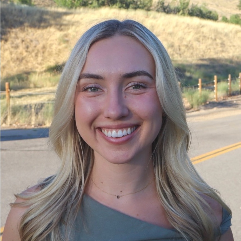 Meet your Posher, Megan